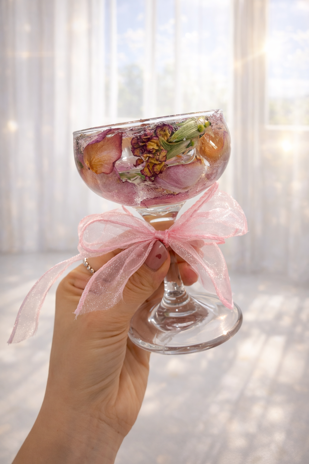 Petit Floral Candle Holder (1pc)