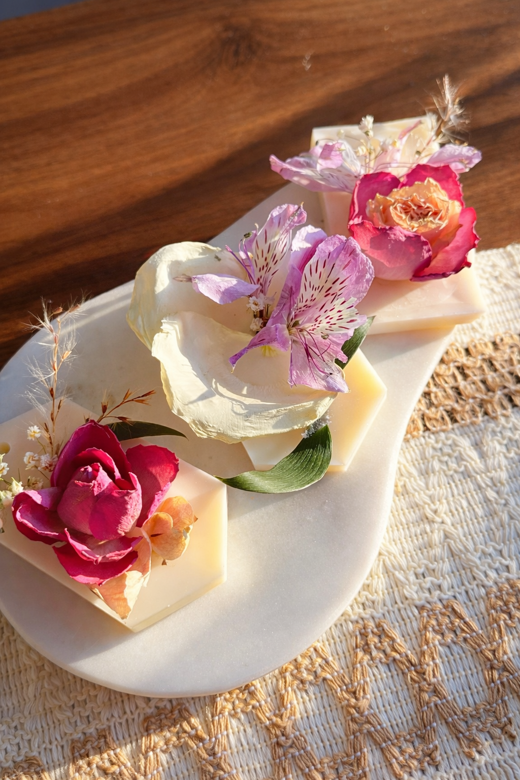 Floral Wax Tablets (1pc)